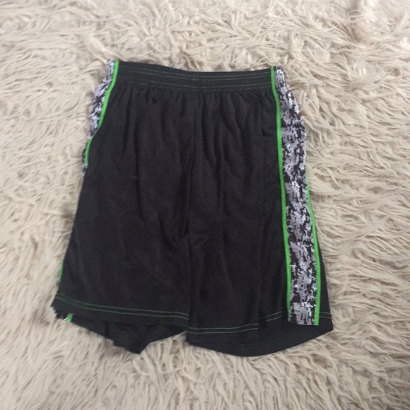 Bundle of Boys Shorts! - Picture 2 of 6